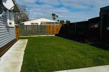 616A Queen Street East, Levin