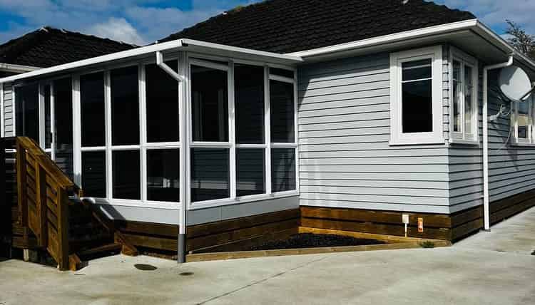 616A Queen Street East, Levin