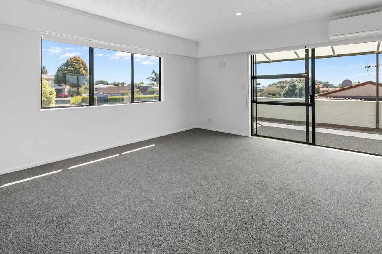Central, spacious, quiet. - Vista 6