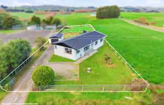 258 Valley Road, Woodville