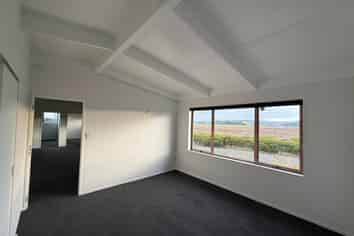 378 Main North Road, Bay View