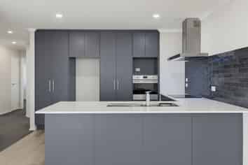 14 George Yee Place, Taradale