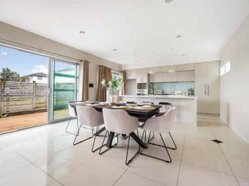 14 Mulroy Place, Pinehill
