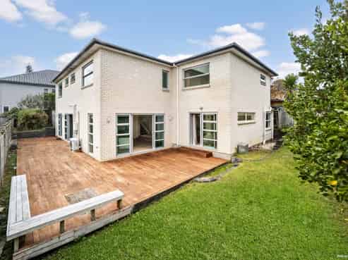 14 Mulroy Place, Pinehill