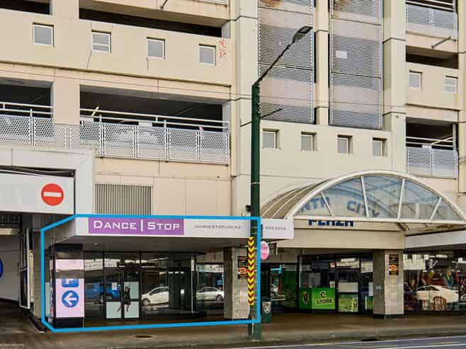 Auction Reserve $99,000 