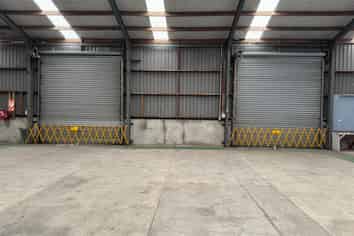 High Profile Workshop with Large Secured Yard