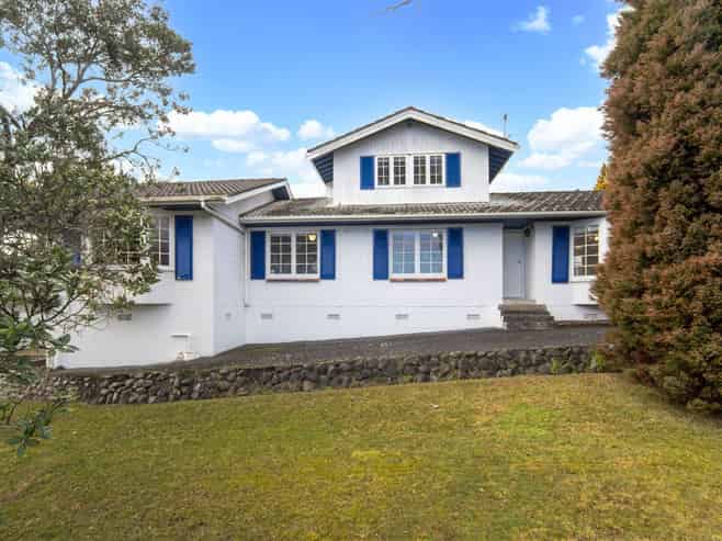 36 Commodore Drive, Lynfield