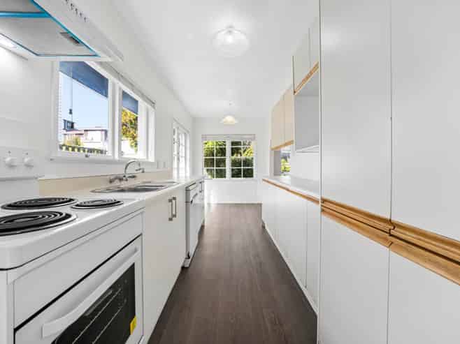 36 Commodore Drive, Lynfield