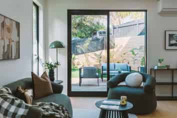 20A Barker Rise, Northcross
