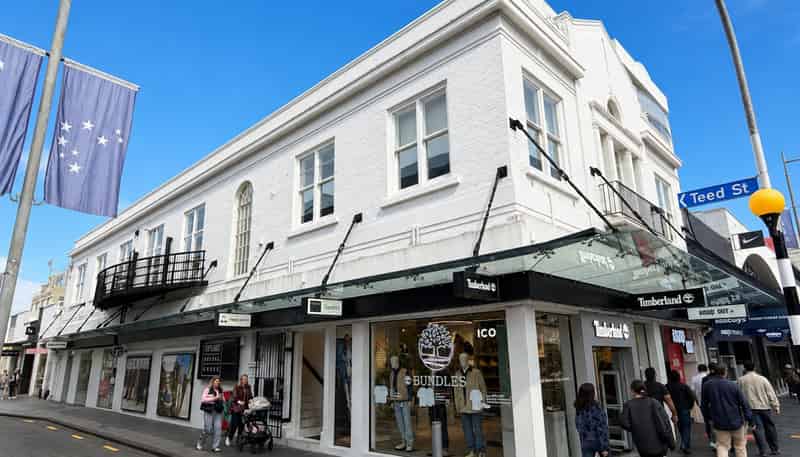 201 Broadway, Newmarket