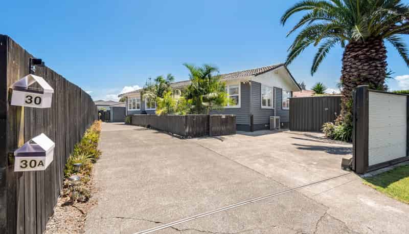 30  Convair Crescent, Mangere