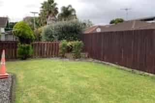 66B Fourteenth Avenue, Avenues
