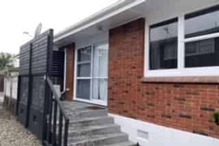 66B Fourteenth Avenue, Avenues