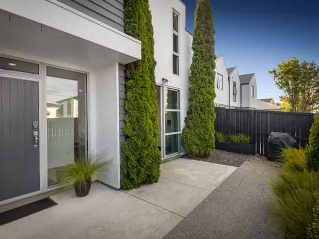 547 Barbadoes Street, Saint Albans