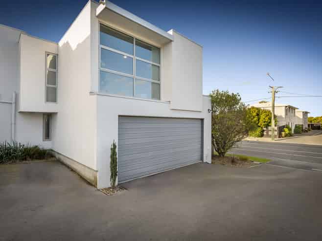547 Barbadoes Street, Saint Albans