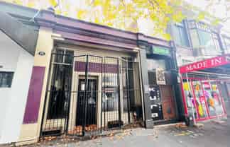 QUEEN STREET RETAIL
