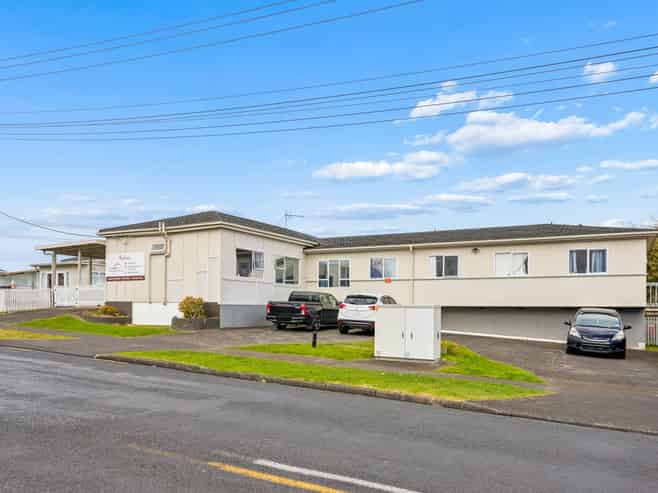 118 & 120 Rathgar Road, Henderson