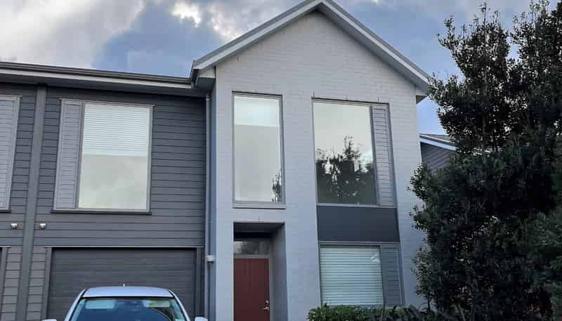 10 Bomb Point Drive, Hobsonville
