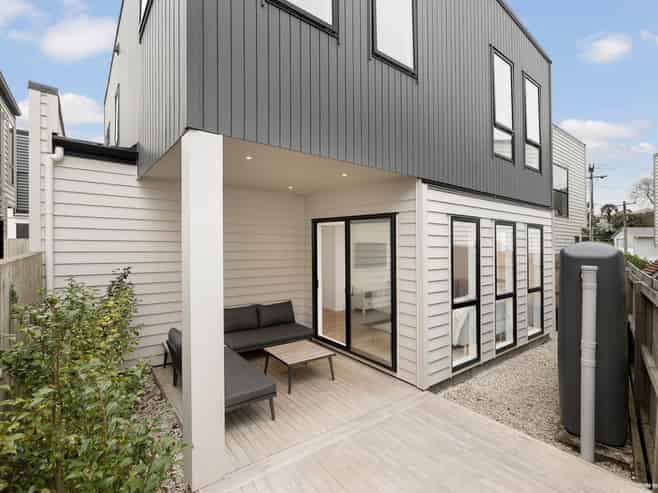 11B Sloane Street, Glen Innes