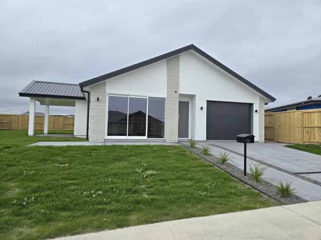 12 Makomako Crescent, Wharewaka
