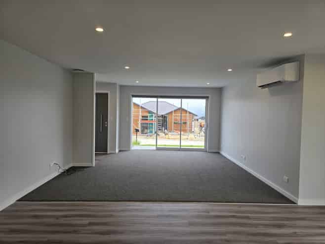 12 Makomako Crescent, Wharewaka