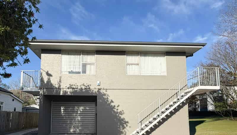 3/7 Brockworth Place, Riccarton