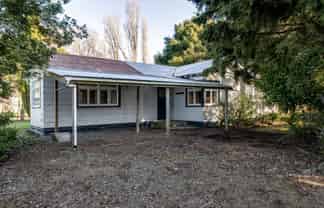 460 Troup Road, Woodville