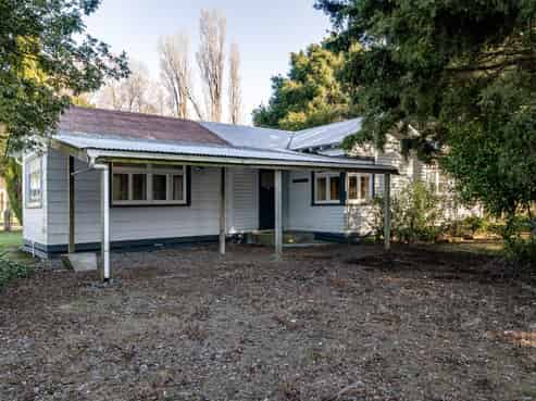 460 Troup Road, Woodville