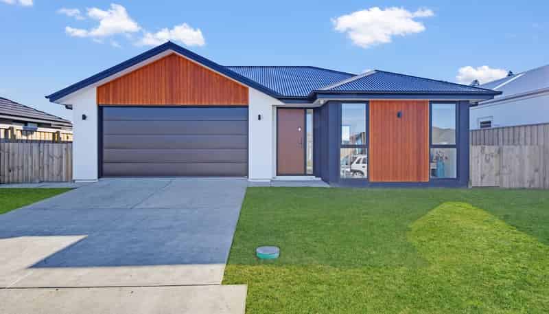 51 Mehrtens Crescent, Ravenswood