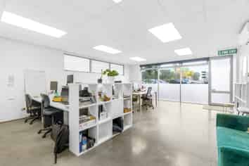 Ground floor corner office/service retail
