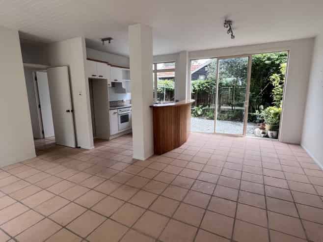 8a Rewiti Avenue, Takapuna