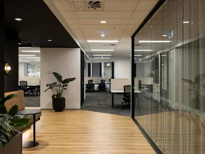 CBRE – BRAND NEW FIT-OUT & FURNISHED