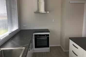 142 Main Road, Katikati