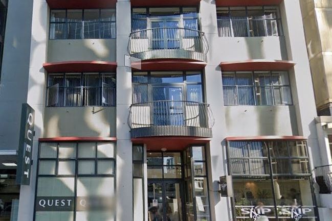 FURNISHED APARTMENT ON THE TERRACE - Bild 6