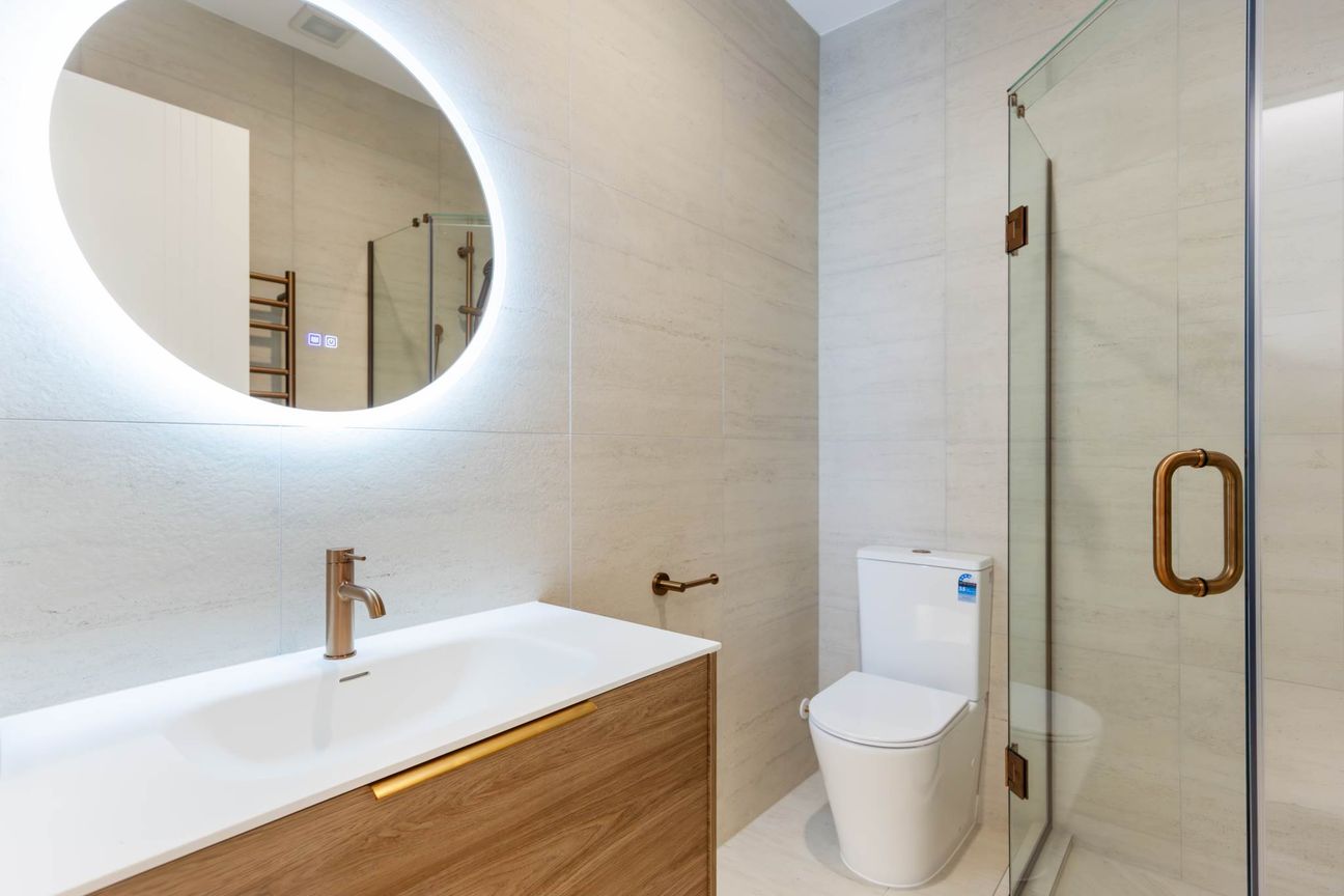 Brand New, Double Westlake Zone - Vista 6