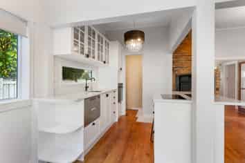 26 Peach Parade, Remuera
