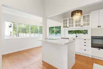 26 Peach Parade, Remuera