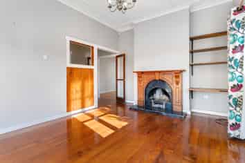 26 Peach Parade, Remuera