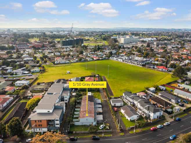 1/10 Gray Avenue, Mangere East