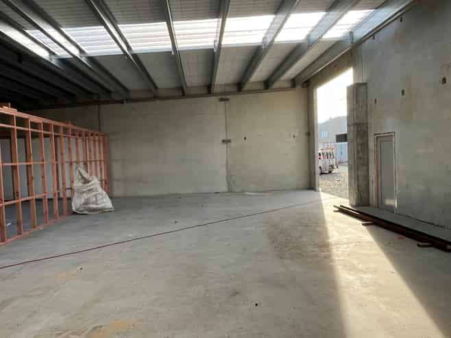 Warehouse and Showroom/Office