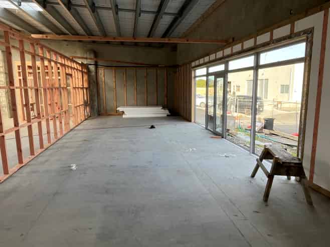 Warehouse and Showroom/Office