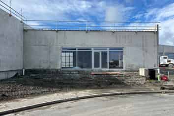 Warehouse and Showroom/Office