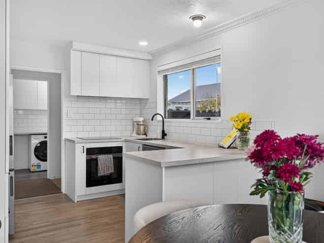 2/37 Petrie Street, Richmond