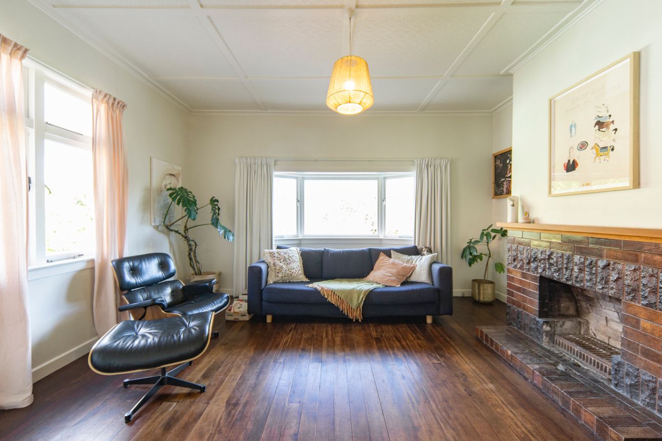 Charming 2-Bedroom Home in Hamilton East - Widok 2