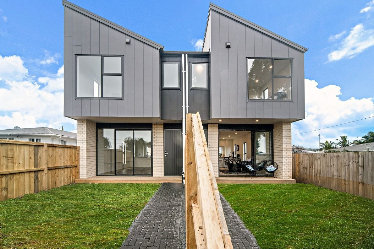 Brand New 3 bedroom 2 bathroom spacious townhouse - Ansicht 2