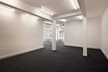 Affordable & Convenient Penrose Office | 168 m2