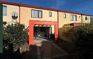 42C Stanmore Road, Phillipstown