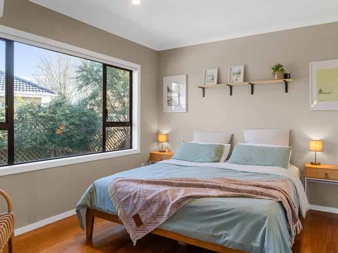 169 Welcome Bay Road, Welcome Bay