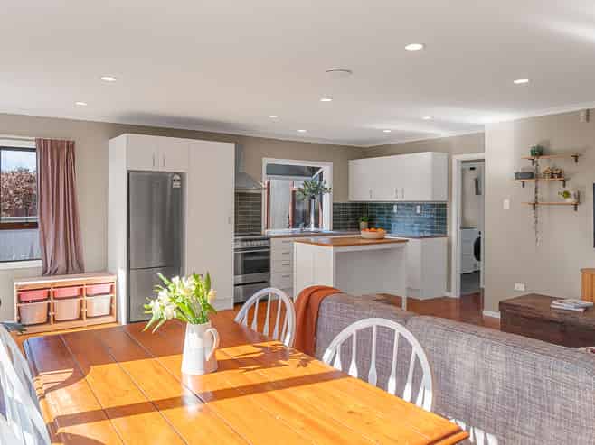 169 Welcome Bay Road, Welcome Bay