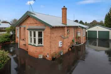 140 Nixon Street, Hamilton East
